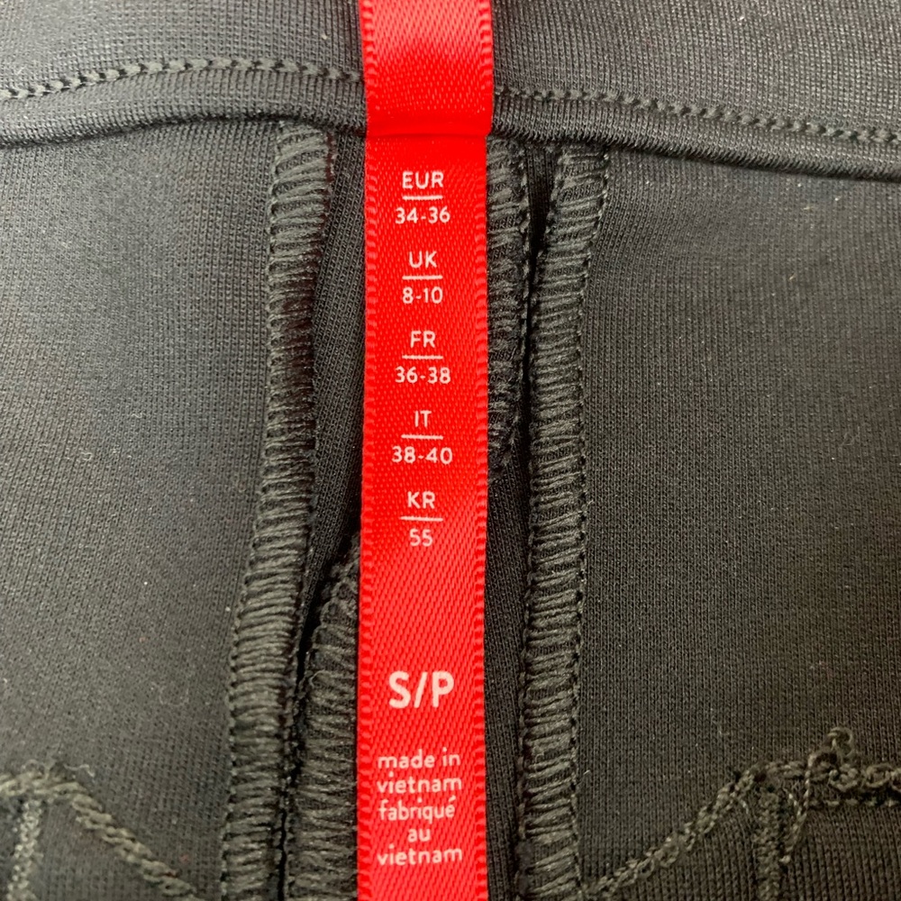 Spanx The Perfect Pant, Ankle Backseam Skinny 20251R - Picture 12 of 13